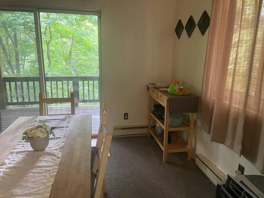 Chalet Clubhouse Lakeview *
