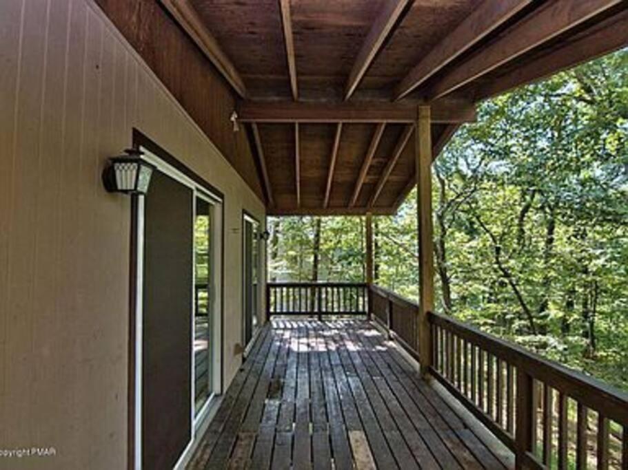 Clubhouse Lakeview Chalet East Stroudsburg
