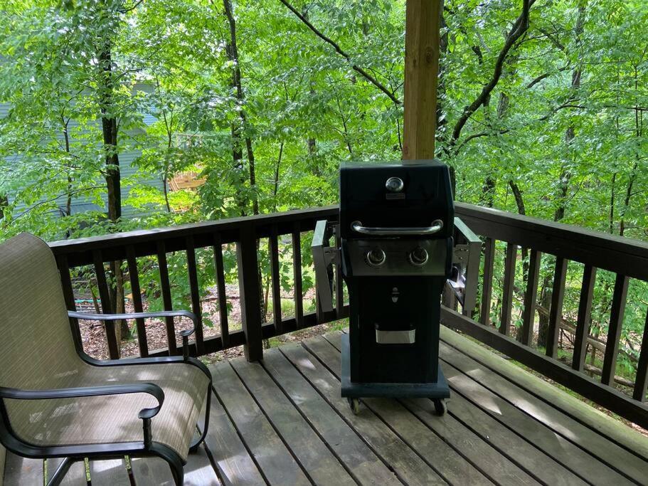 Clubhouse Lakeview Chalet