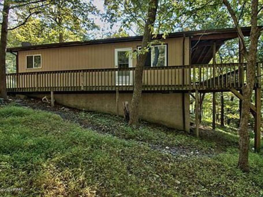 Clubhouse Lakeview *